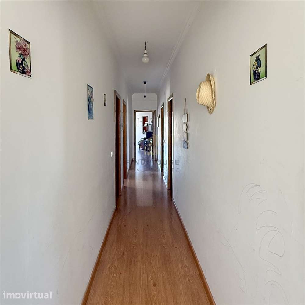 Apartamento T4 com amplo logradouro em Foros de Salvaterra, Salvaterra - Grande imagem: 4/23