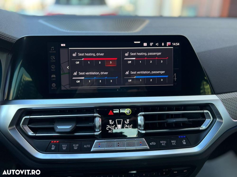 BMW M4 M440i xDrive AT MHEV - 24