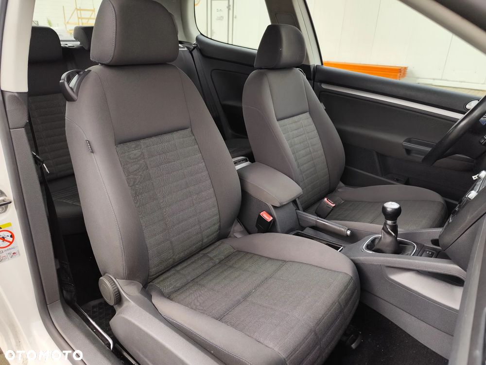 Volkswagen Golf 1.9 TDI Tour Edition - 10