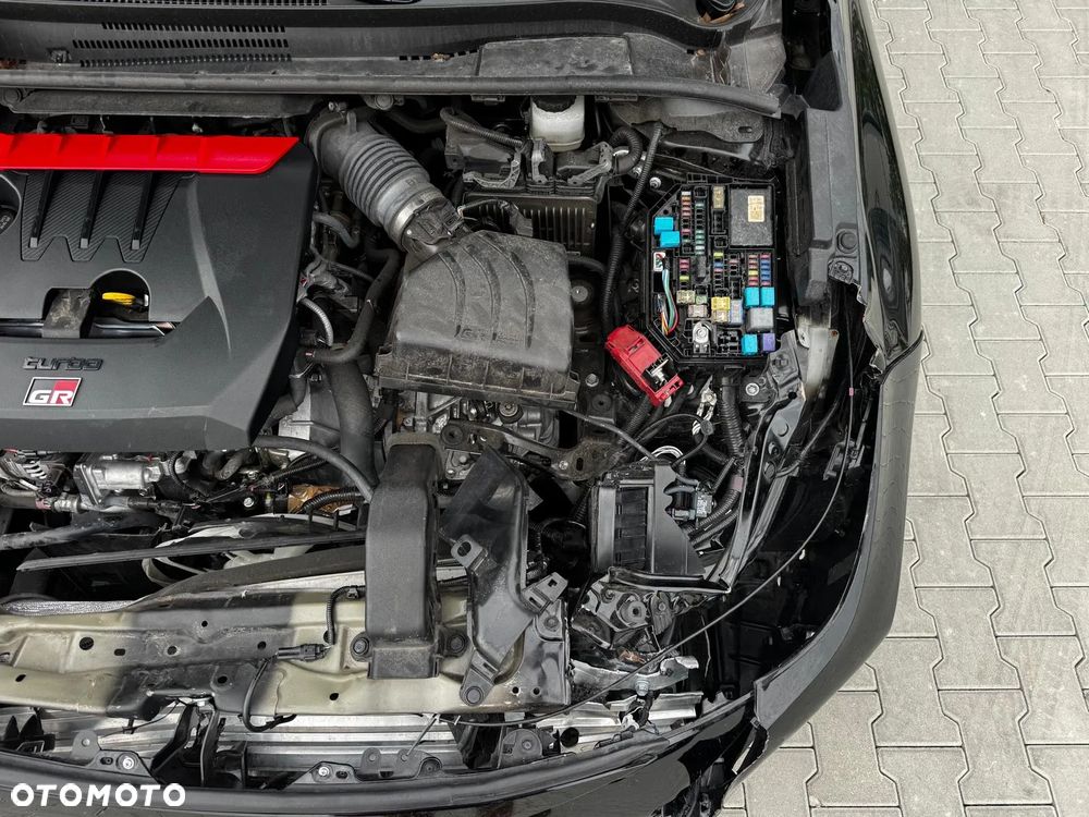 Toyota GR Corolla - 36