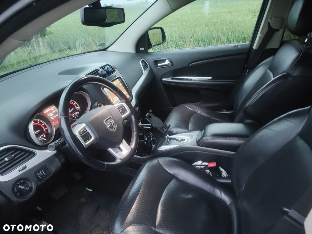 Dodge Journey - 14