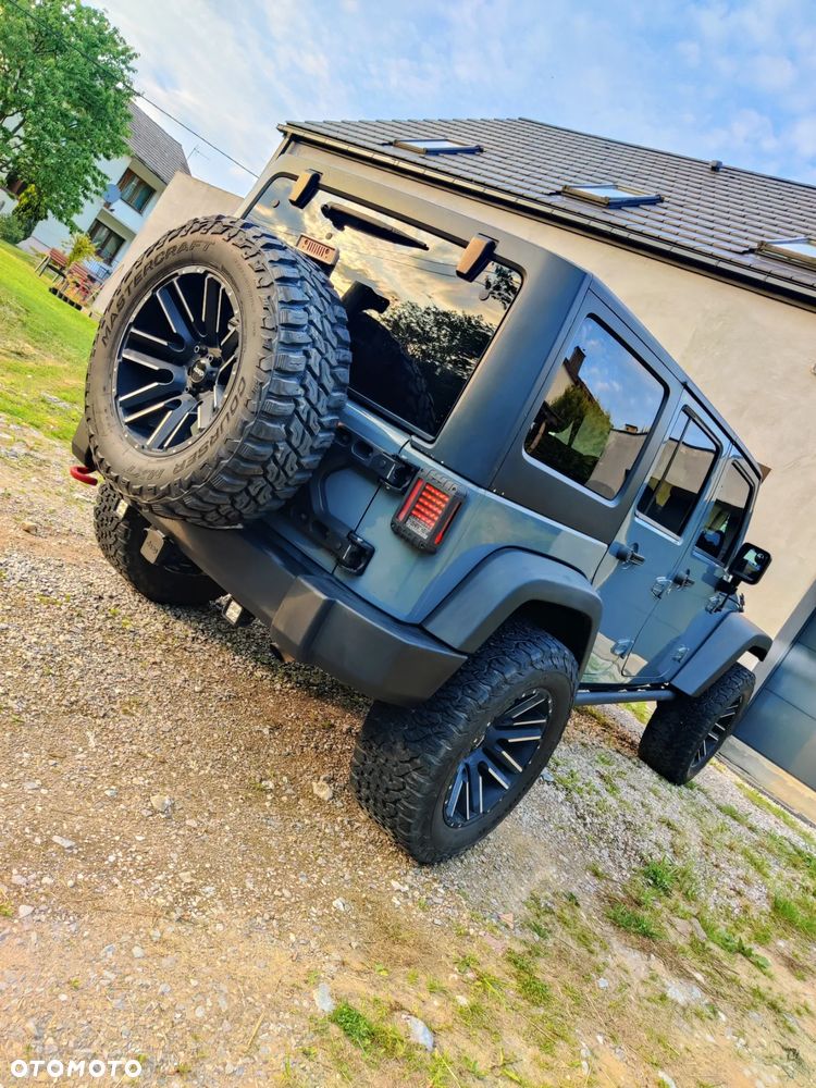 Jeep Wrangler - 7