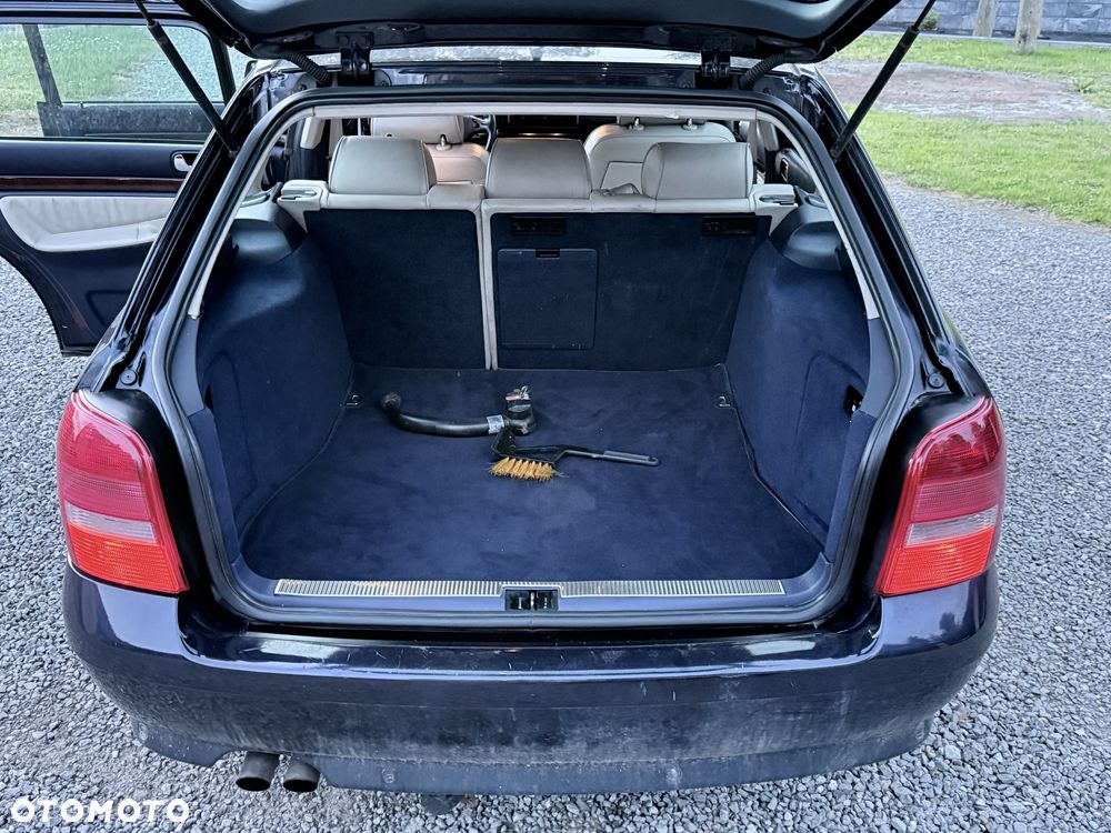 Audi A4 Avant - 8