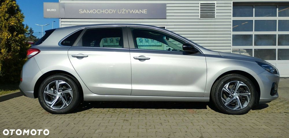 Hyundai i30 1.5 DPI Smart - 22