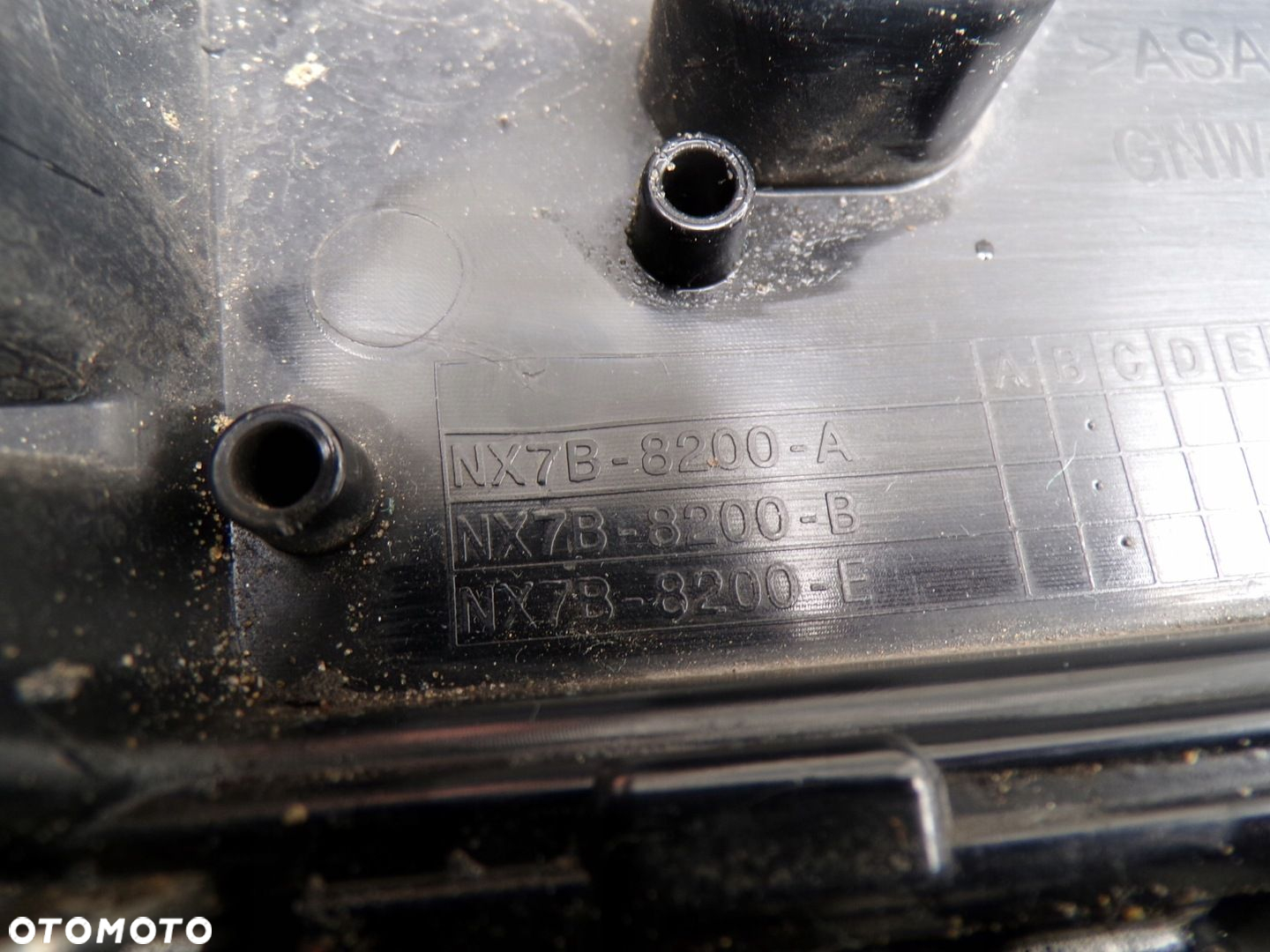 GRILL ATRAPA ZDERZAKA FORD FOCUS MK4 LIFT NX7B-82000-A NX7B-82000-B - 3