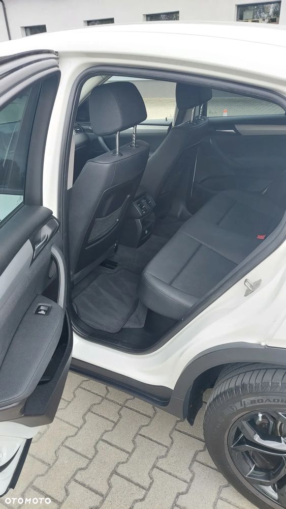 BMW X4 xDrive20i xLine - 10