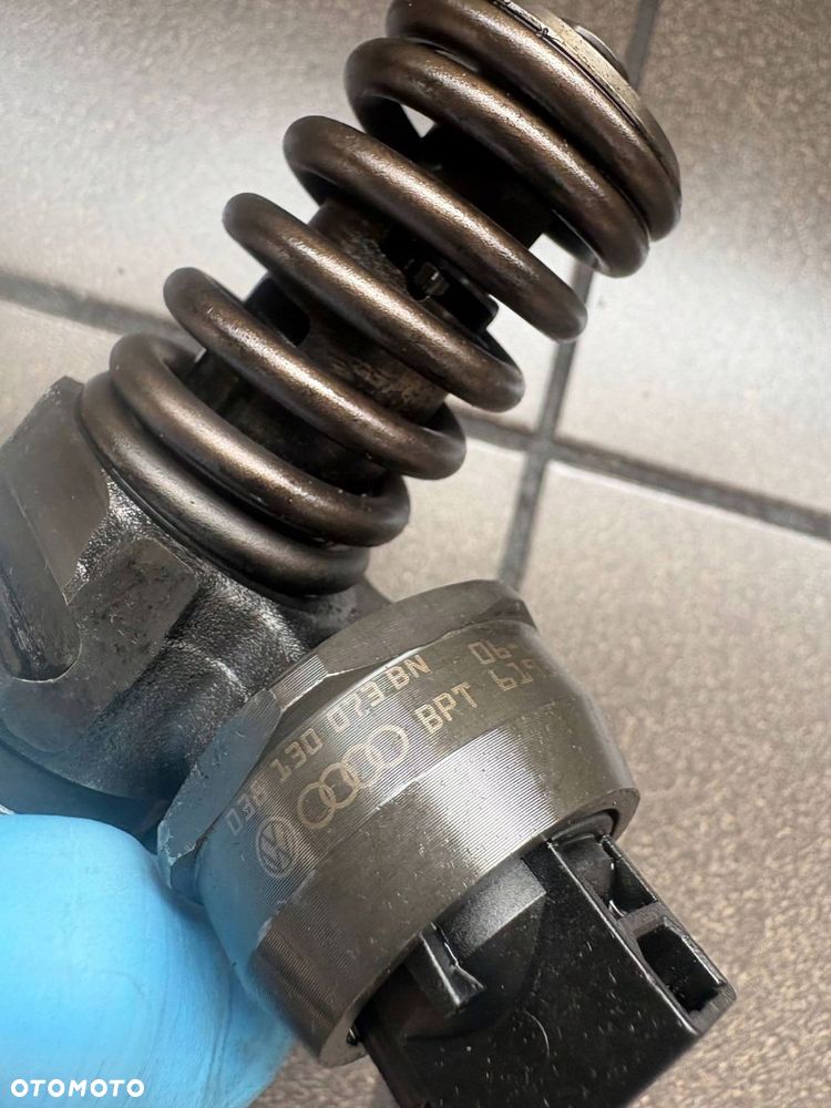POMPOWTRYSKIWACZ 1.9 TDI VW AUDI SEAT SKODA 038130073BN - 3