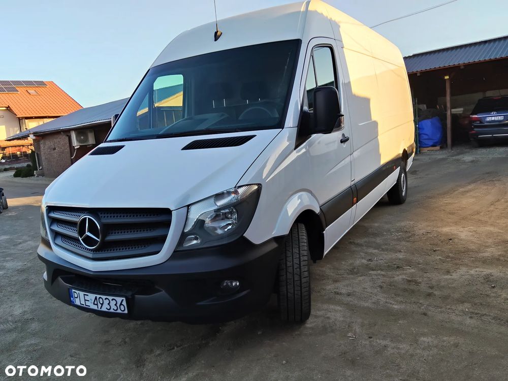 Mercedes-Benz Sprinter - 6