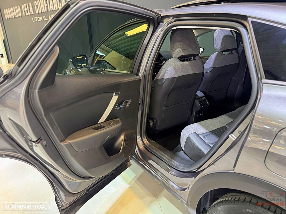 Citroën C4 1.2 PureTech Shine - 16