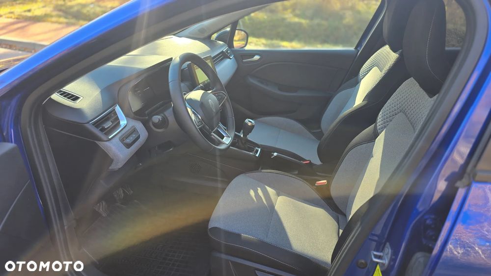 Renault Clio 1.0 TCe Evolution - 22