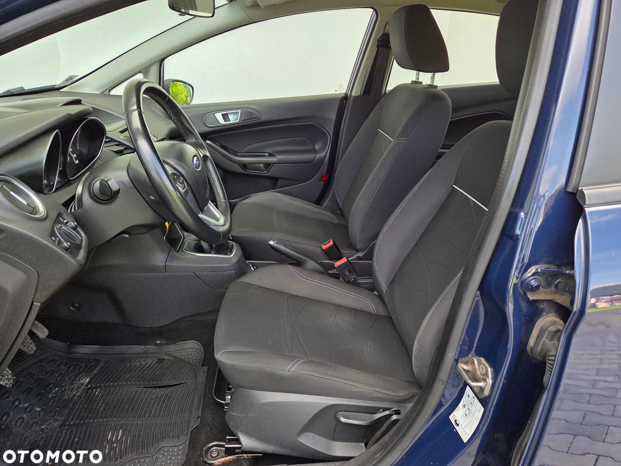 Ford Fiesta - 8