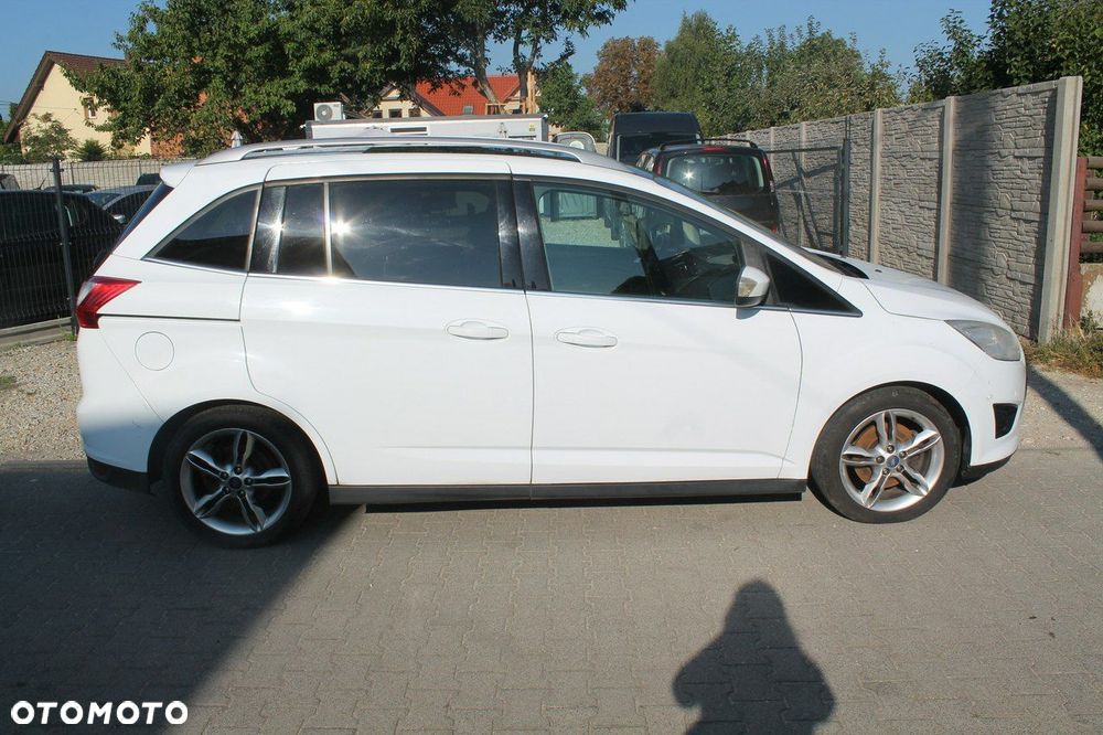 Ford Grand C-MAX - 4