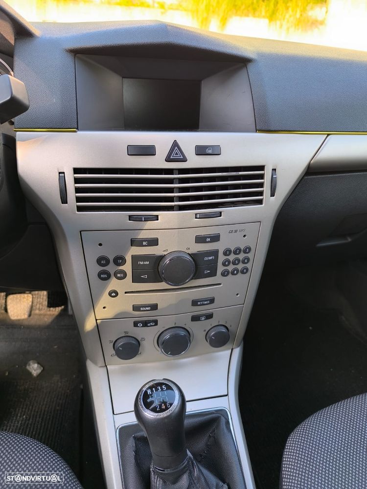Opel Astra - 10