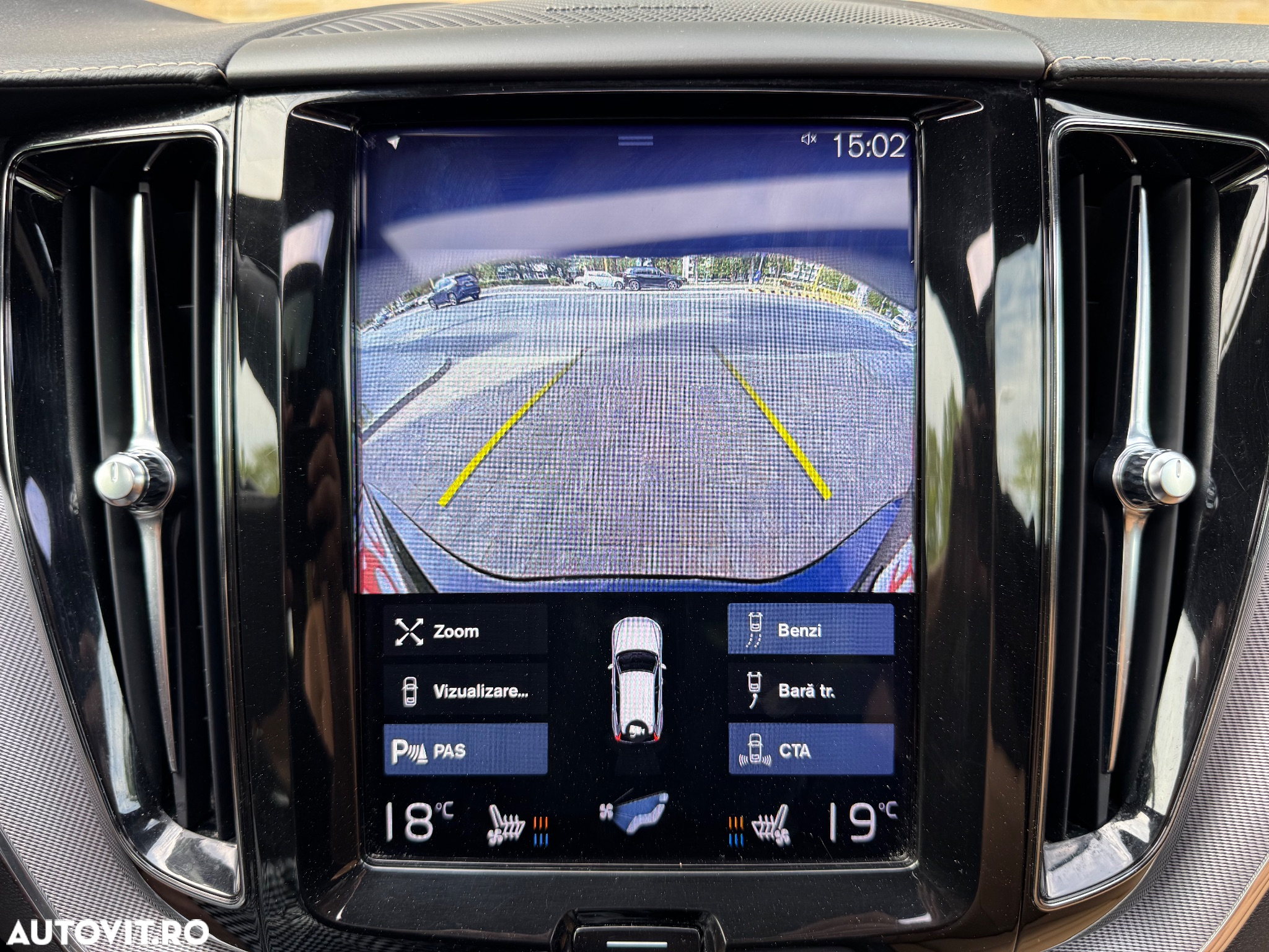 Volvo XC 60 B4 D AWD Geartronic Inscription - 37