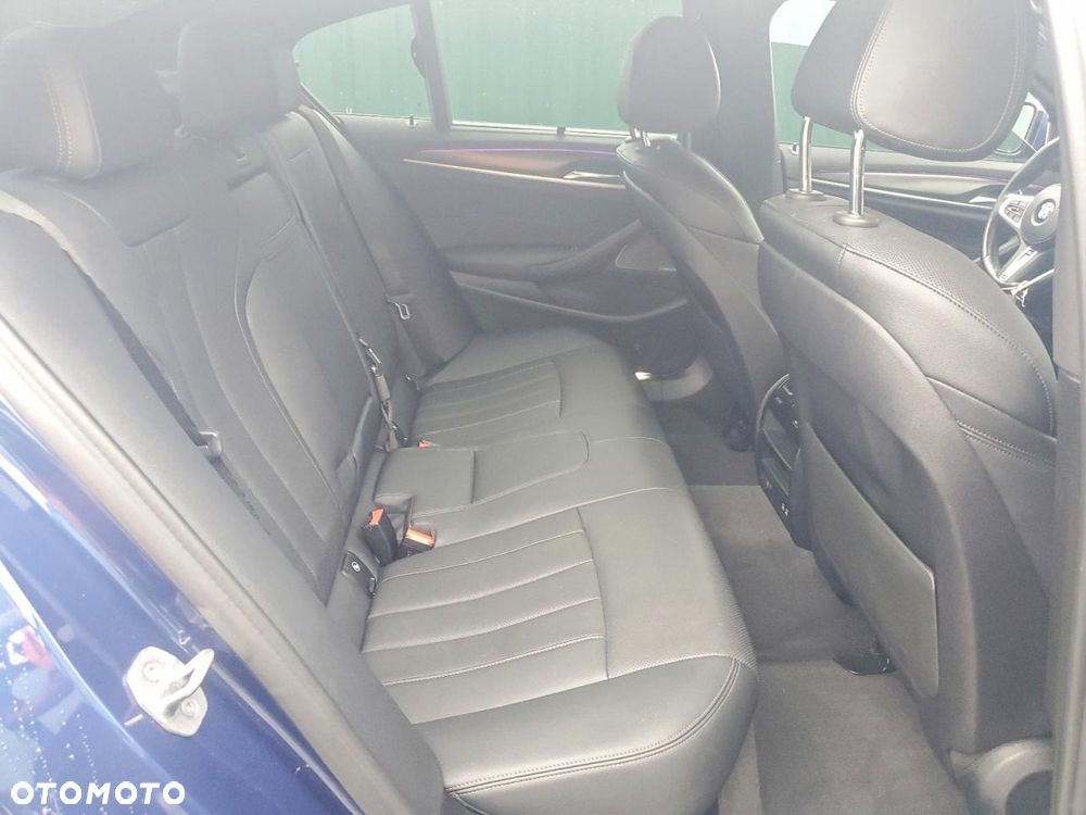 BMW Seria 5 540i GPF M Sport sport - 10