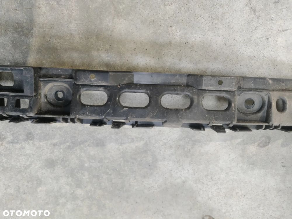 Ślizg tylnego zderzaka Seat Leon 3 III kombi mocowanie 5F9807863 - 3