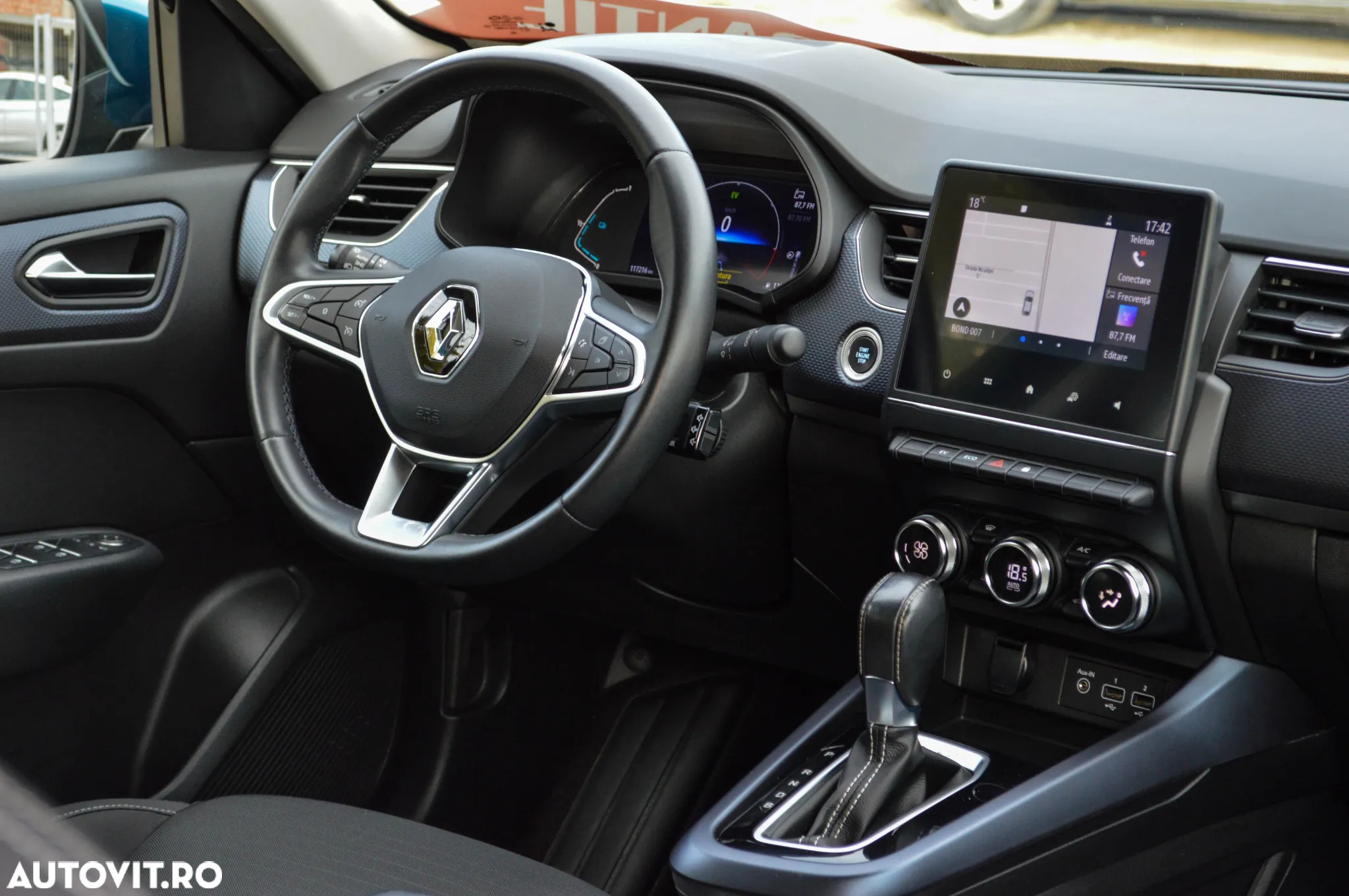 Renault Arkana E-TECH 145 Evolution - 23