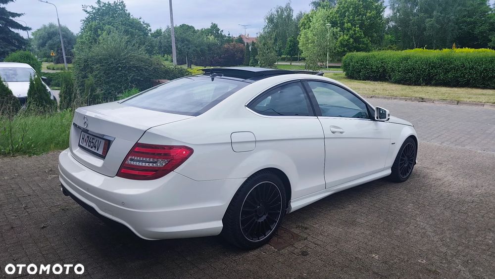 Mercedes-Benz Klasa C 250 Sport 7G-TRONIC - 39