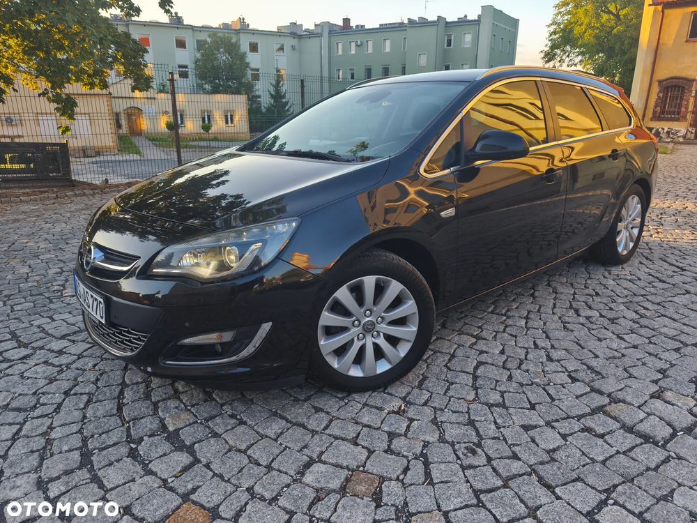 Opel Astra 2.0 CDTI Cosmo S&S - 1