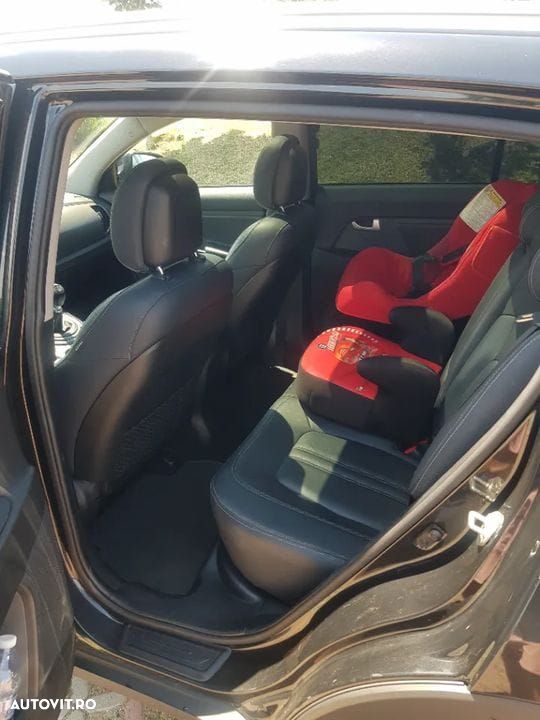 Kia Sportage 2.0 CRDI 184 4WD Spirit - 6