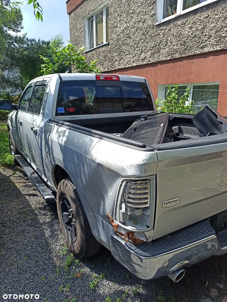 Dodge RAM 5.7 4x4 - 22