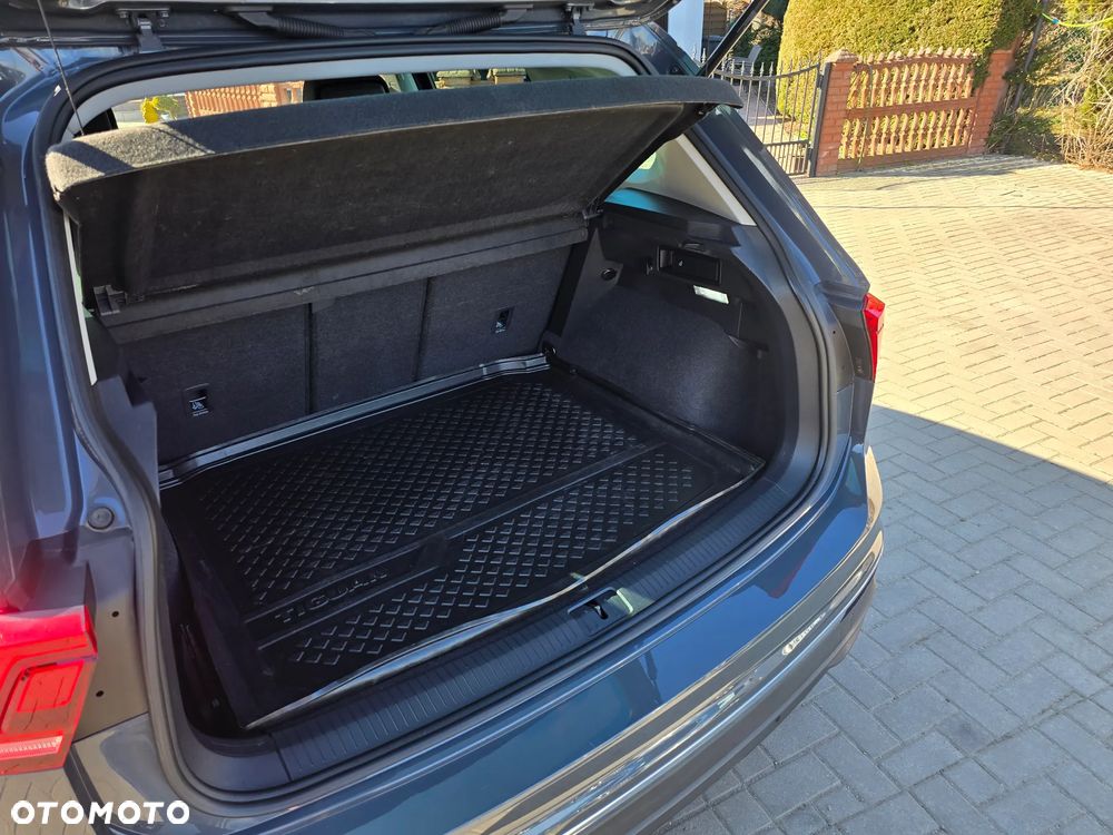 Volkswagen Tiguan - 19