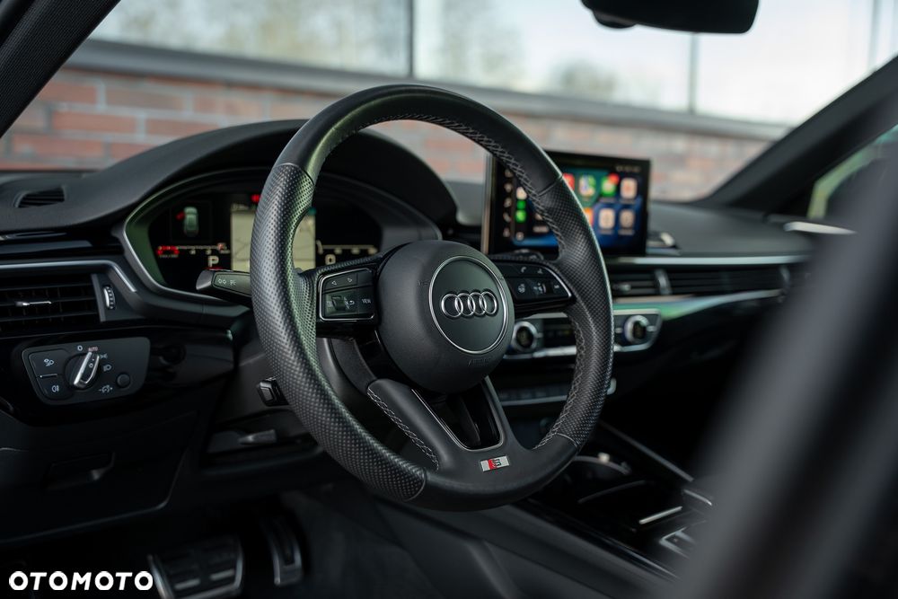 Audi A4 Avant 35 TFSI S tronic S line - 23