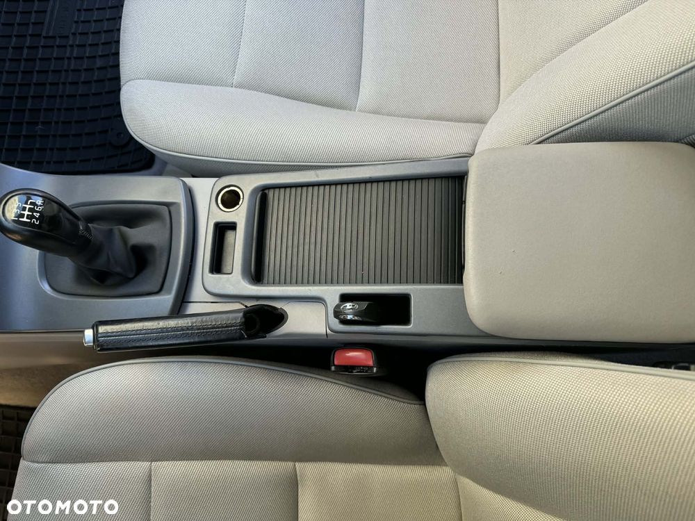 Volvo V50 DPF D4 Momentum - 15