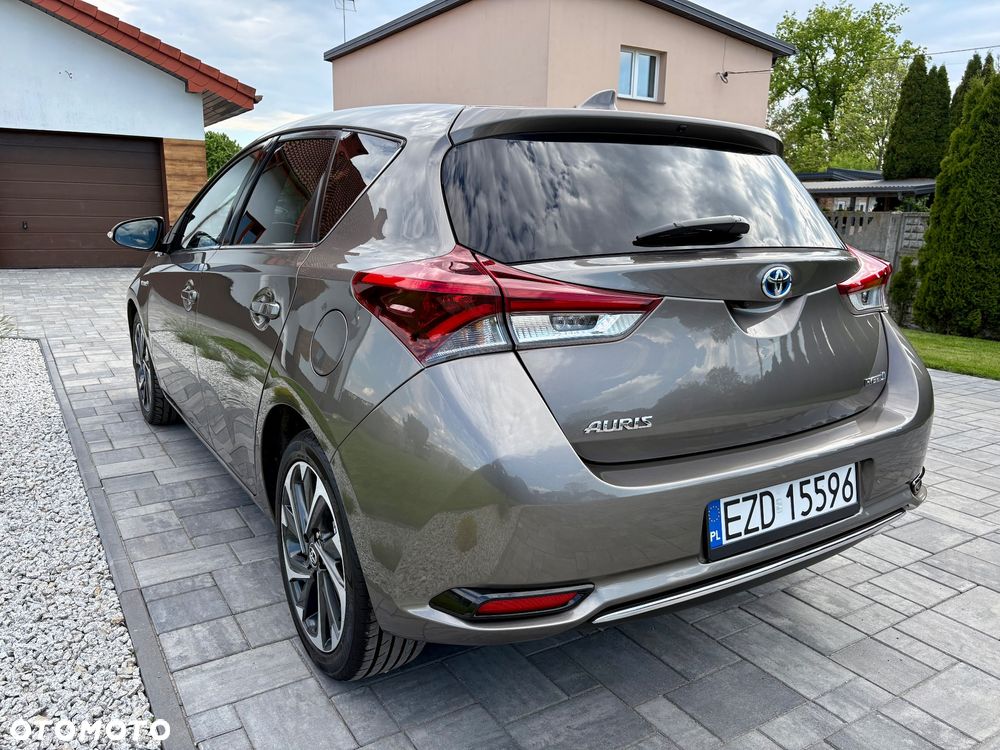 Toyota Auris - 17