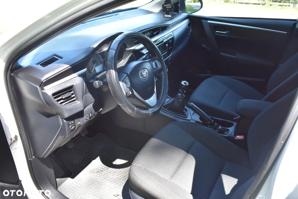 Toyota Corolla 1.33 Active - 6