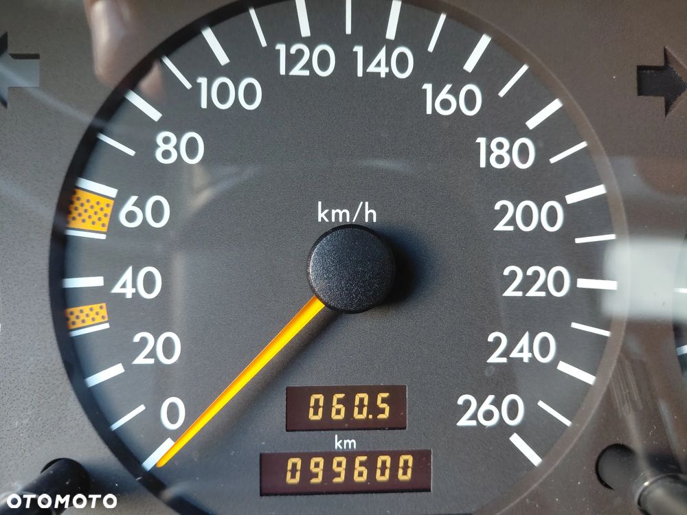 Mercedes-Benz Klasa S 320 - 11