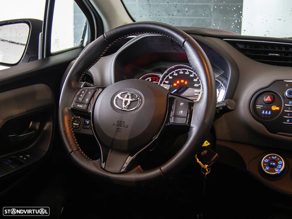 Toyota Yaris 1.0 VVT-i ACtive - 18