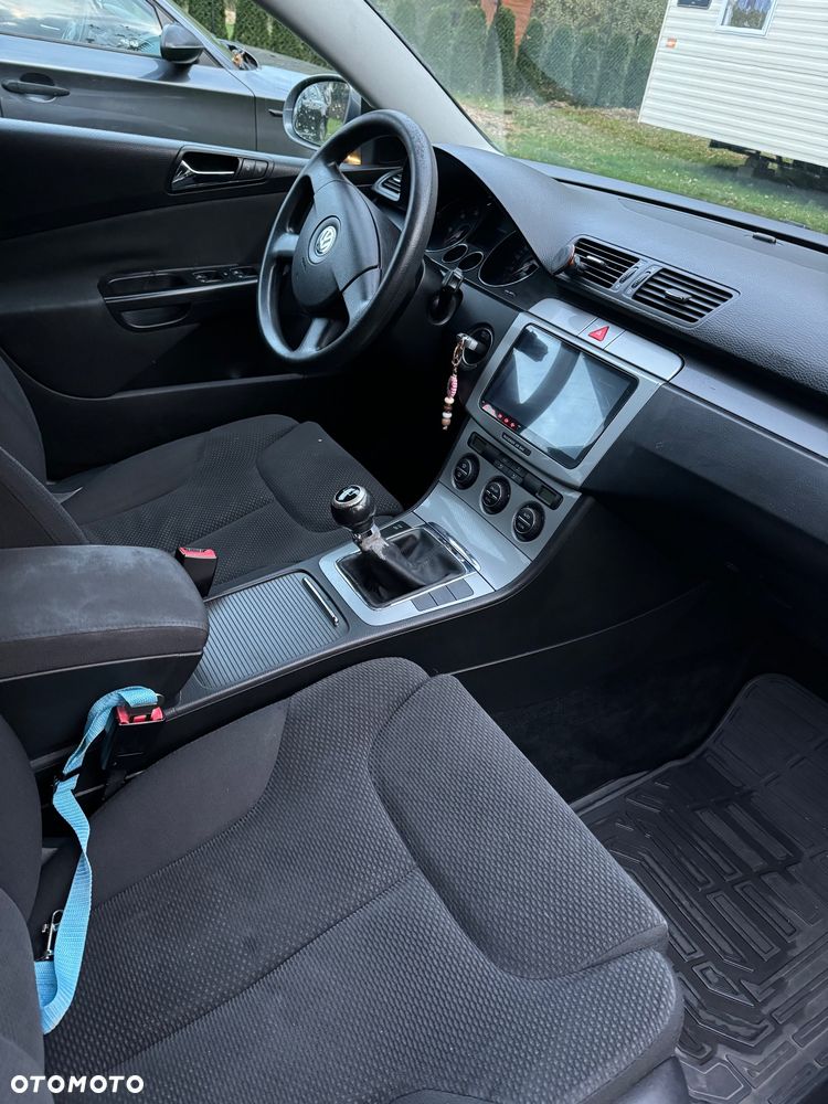 Volkswagen Passat - 7