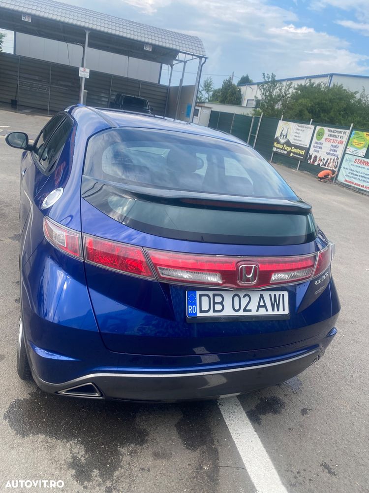 Honda Civic 1.4 i-VTEC MT Comfort - 3