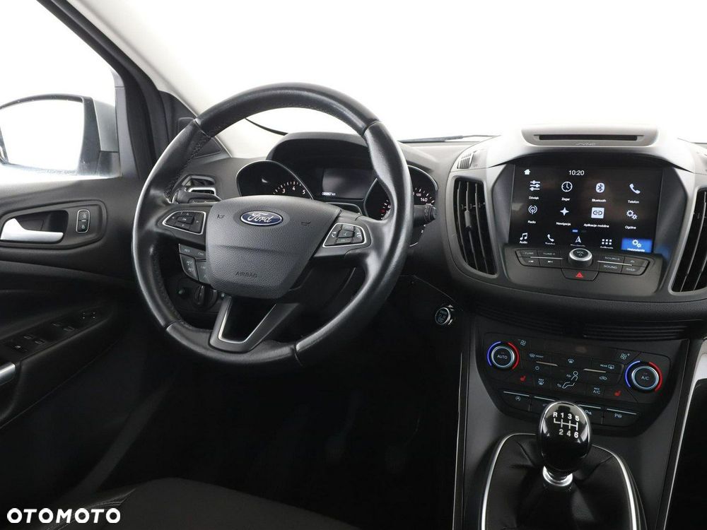 Ford Kuga 1.5 EcoBoost 2x4 Titanium - 17