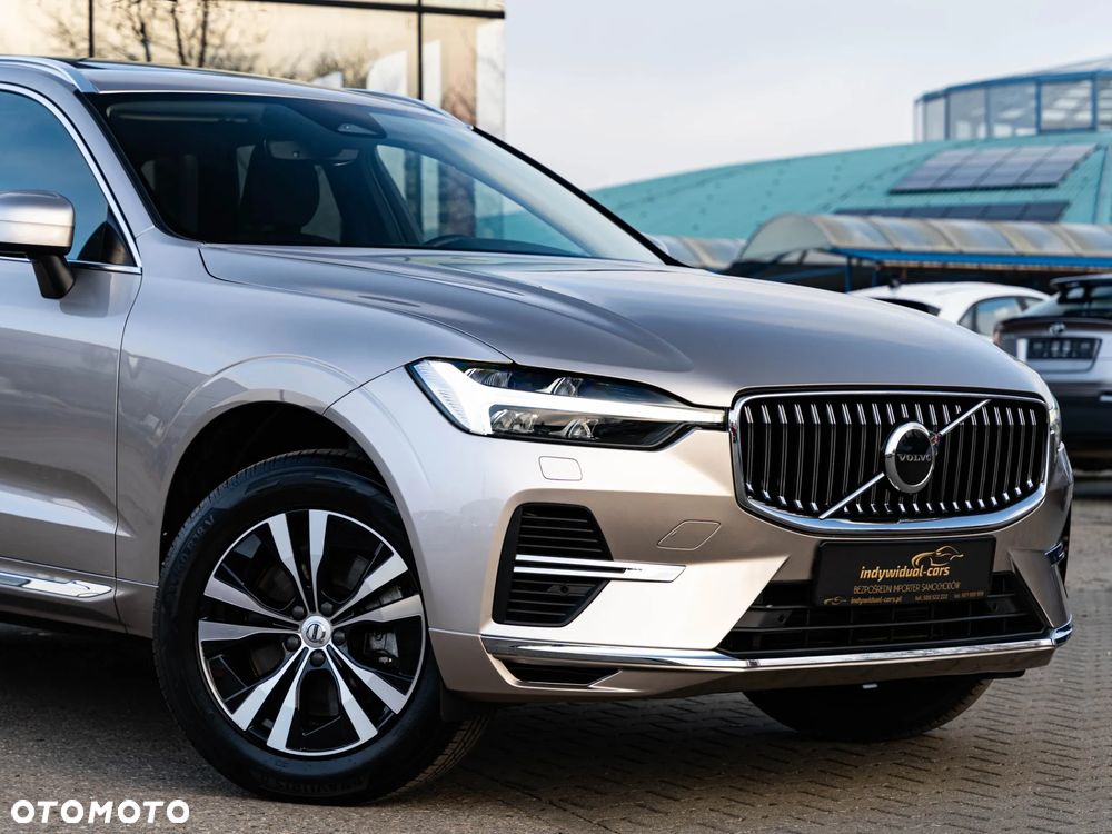 Volvo XC 60 T6 AWD Recharge Geartronic Inscription Expression - 9