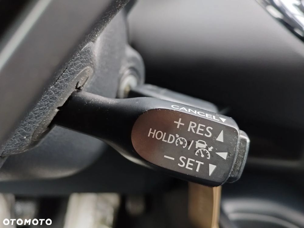Toyota C-HR 1.2 T GPF Premium - 19