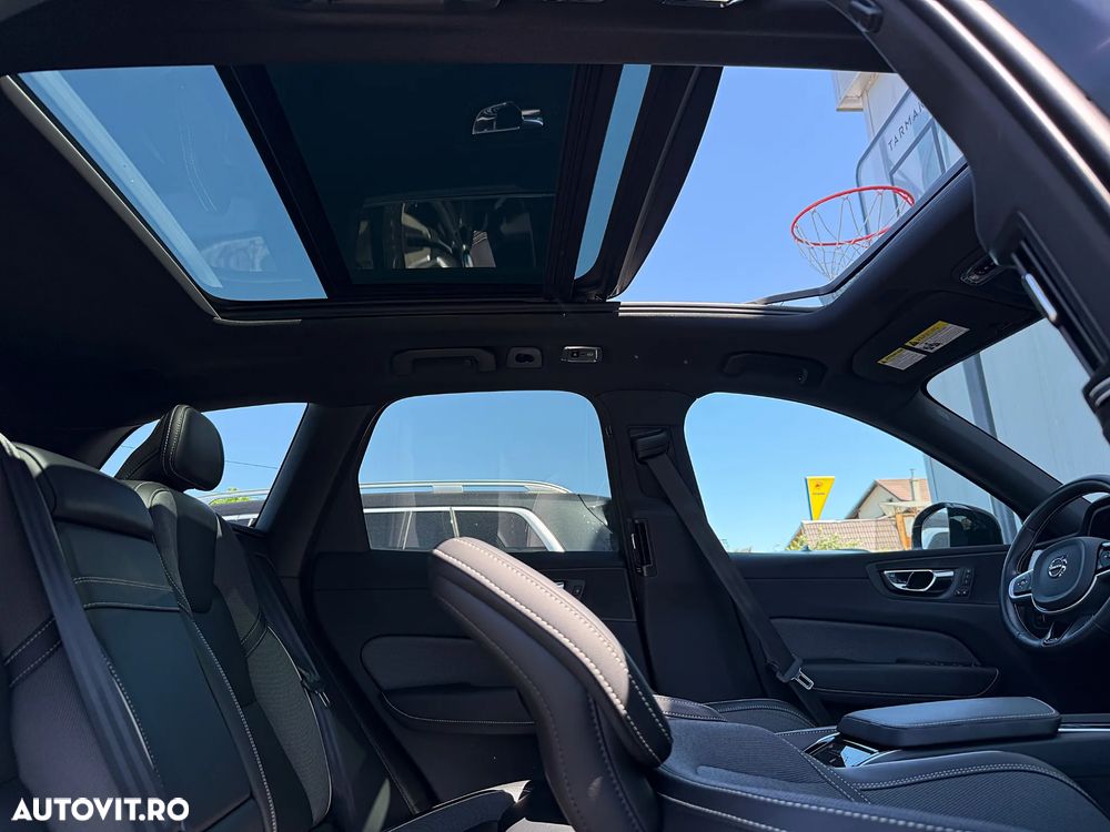 Volvo XC 60 T6 AWD R-Design - 34