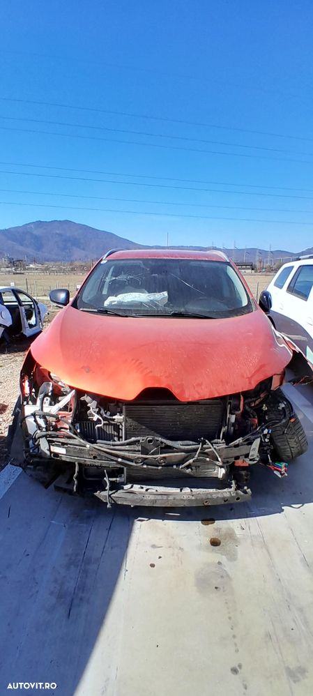 Dezmembram Renault Kadjar 1.6 dCi 4x4 R9M 414 - 4