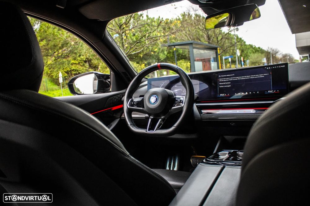 BMW i5 M60 xDrive Pack Desportivo M Pro - 46