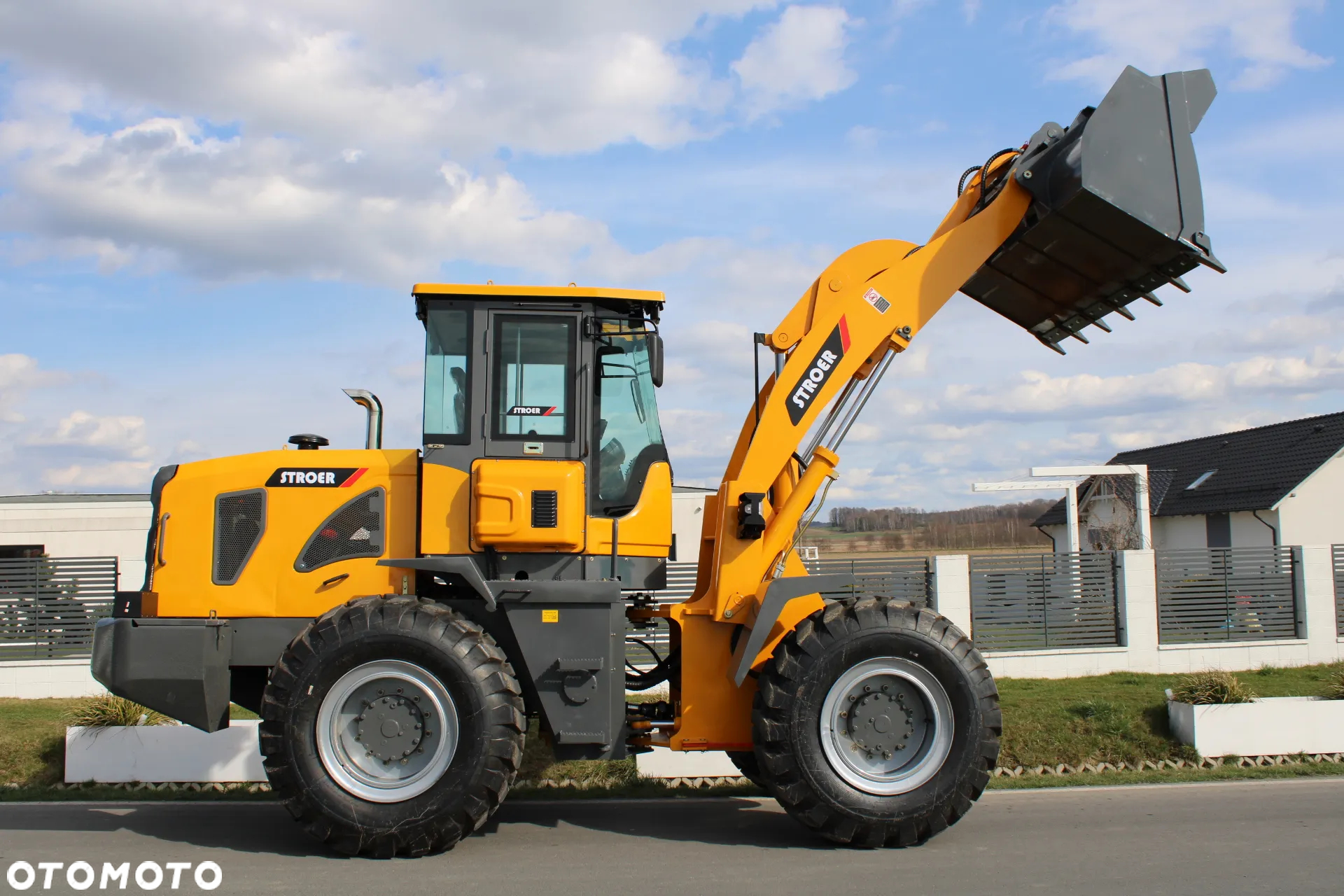 Stroer NW 940 - 10