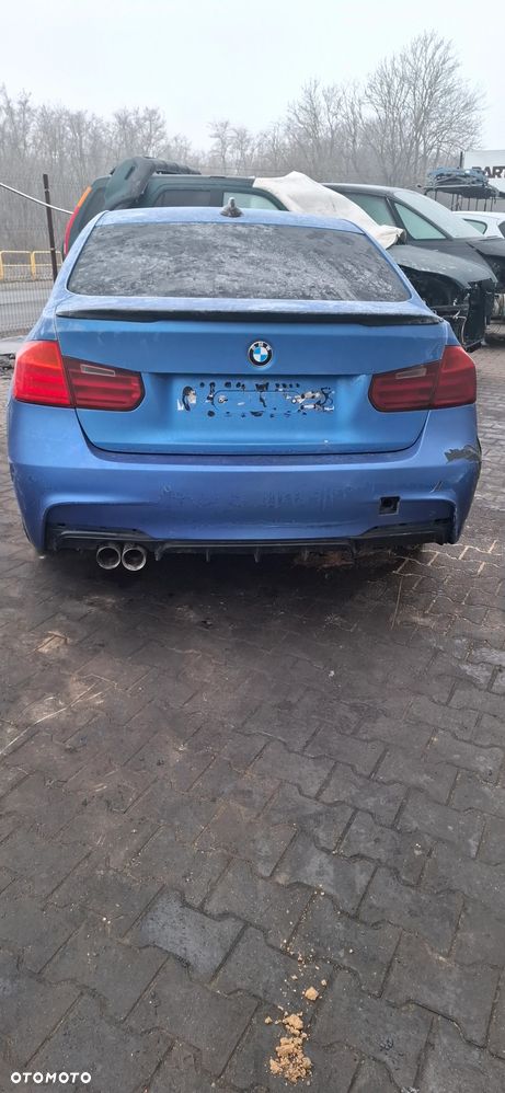 BMW 320d XDRIVE  2015 r na części - 1