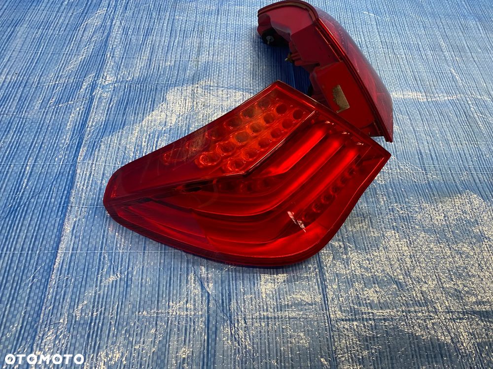 LAMPA TYŁ TYLNA W BŁOTNIK LEWA PRAWA  LEWY PRAWY BMW F01 F02 F04 7182197 7182198 EUROPA  ORYGINAŁ - 3