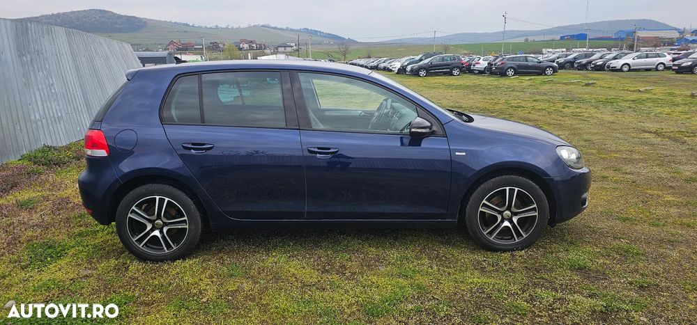 Volkswagen Golf 1.6 TDI DPF 4Motion MATCH - 4