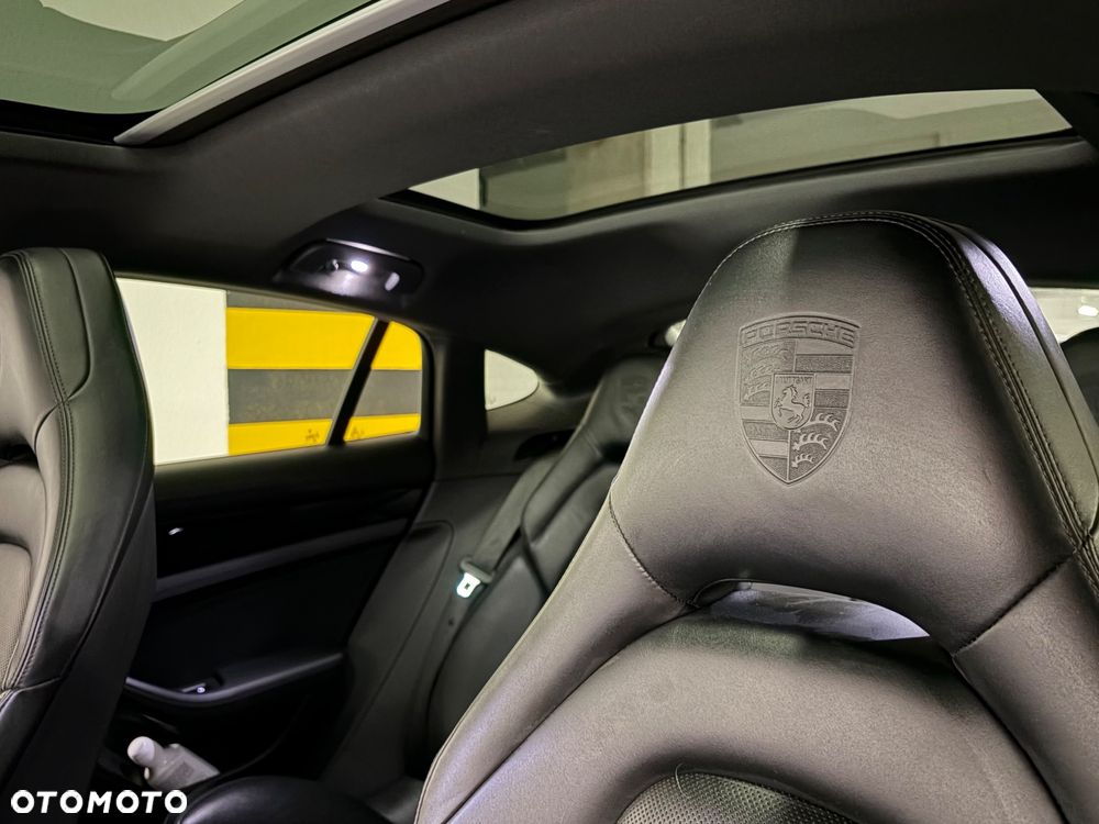 Porsche Panamera - 14