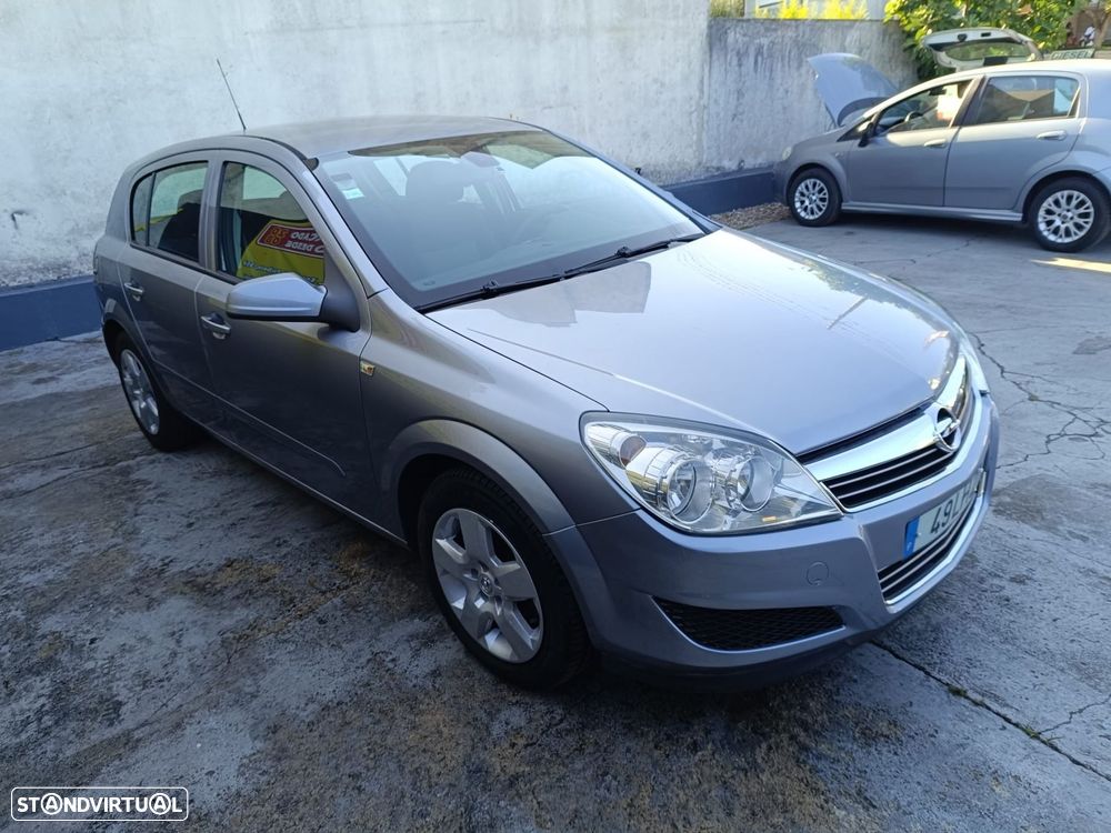 Opel Astra 1.3 CDTi Edition - 3