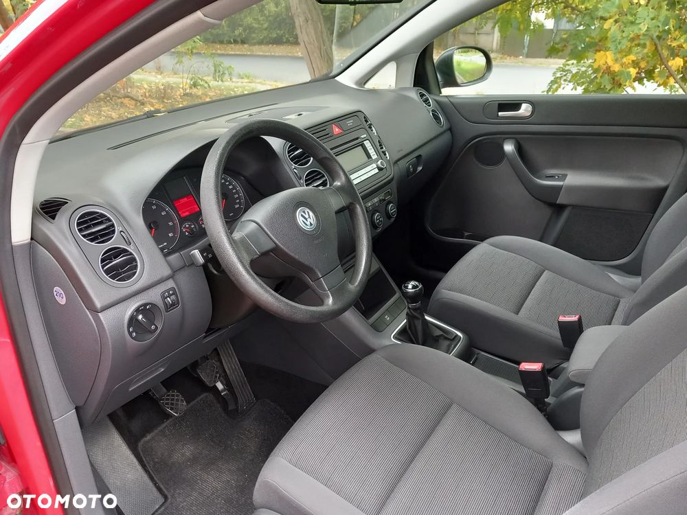 Volkswagen Golf Plus - 16