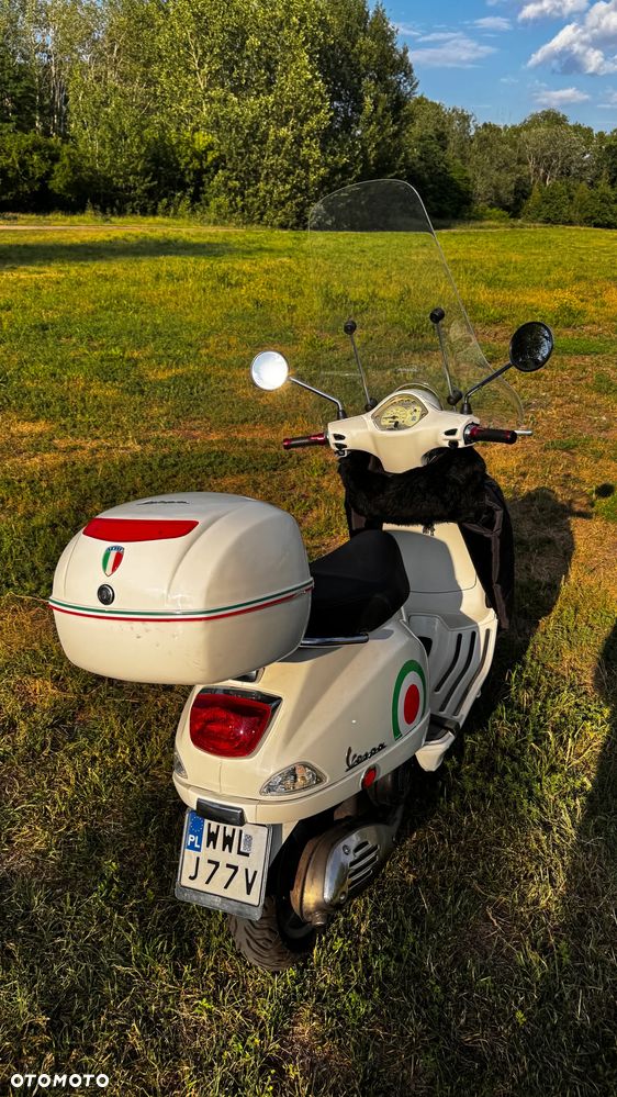 Vespa Primavera - 10