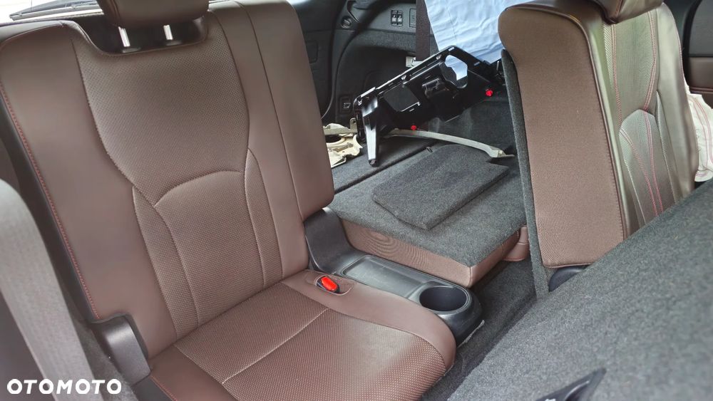 Lexus RX 450h L Omotenashi - 11