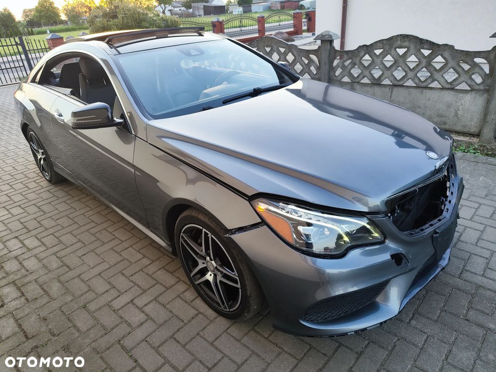 Mercedes-Benz Klasa E 400 4Matic 9G-TRONIC AMG Line - 2